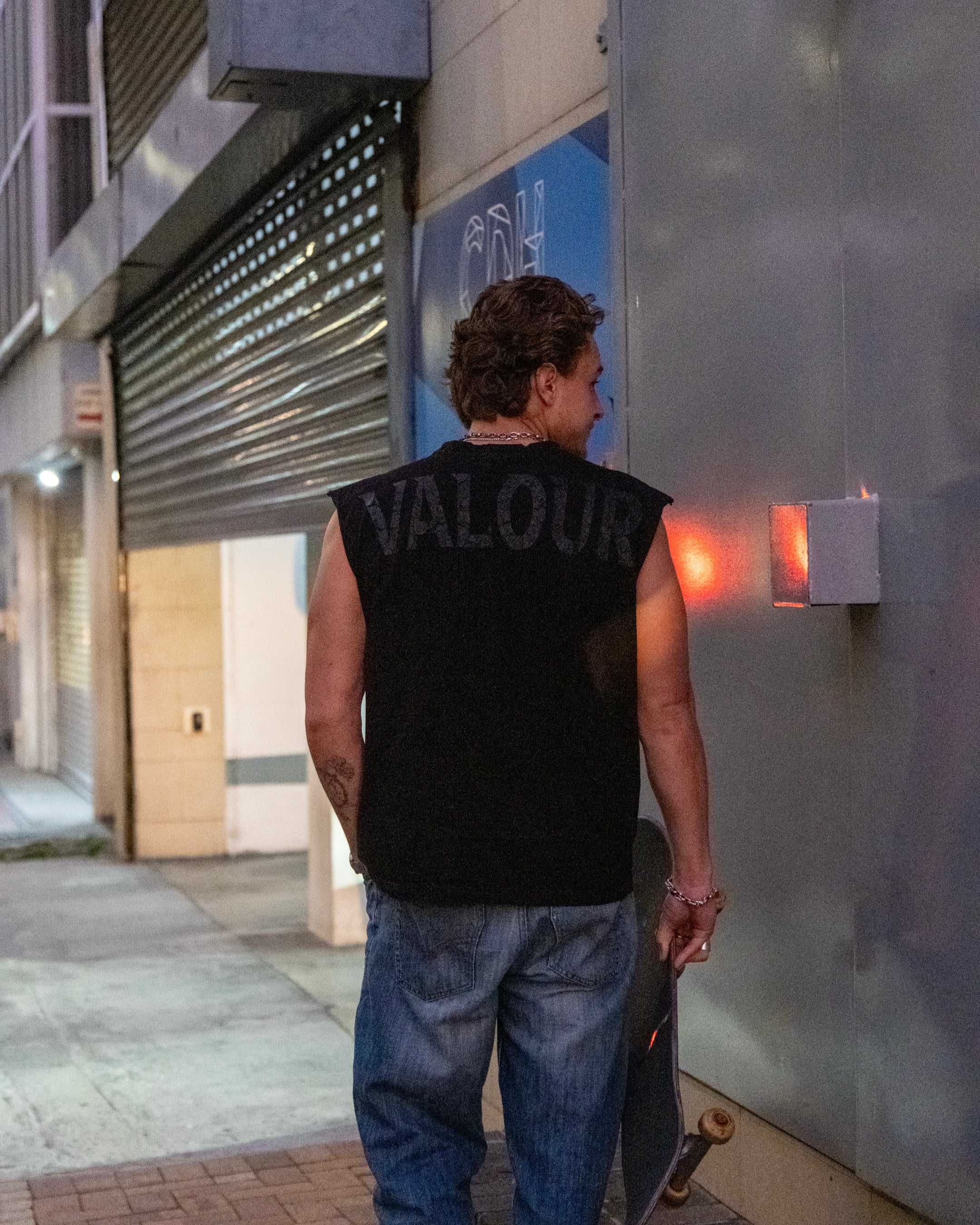 Model wearing the Valour Apparel Blackout CUT OFF